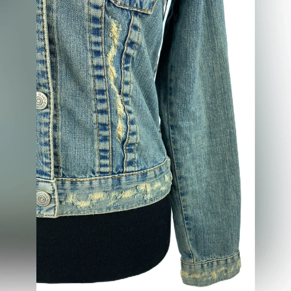 SOLD 😁 True Religion Distressed Denim Jacket - Picture 10 of 12